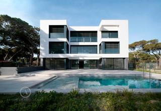 Xalet a Gava Mar. Espectacular casa de obra nueva a pocos metros del mar