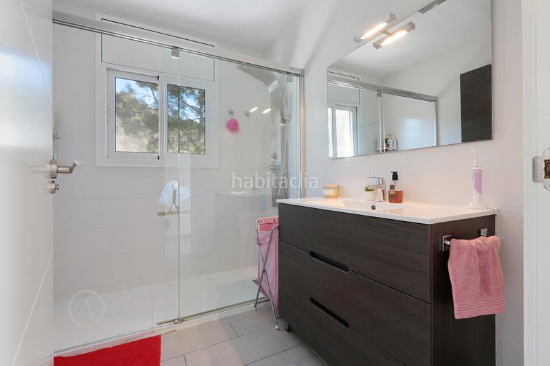 Foto 11577fa1-9665-4664-8be0-d27cbed384aa. Casa con camino piscina in Bellamar Castelldefels