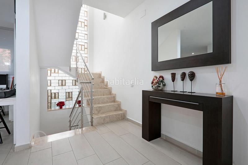 Foto 148b9791-4e12-4260-b41e-8e3fbf52efbd. Casa con camino piscina in Bellamar Castelldefels