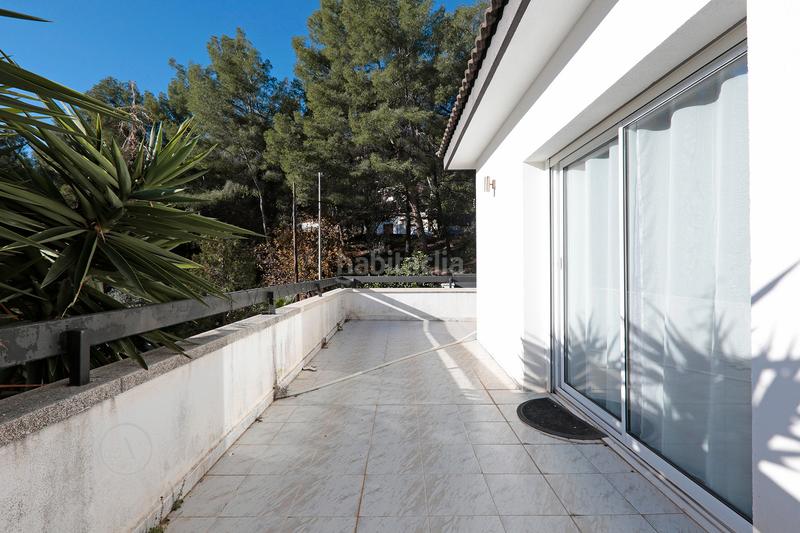 Foto eff6be3e-9eae-41bb-bc05-c4de2f0e8909. Casa con camino piscina in Bellamar Castelldefels