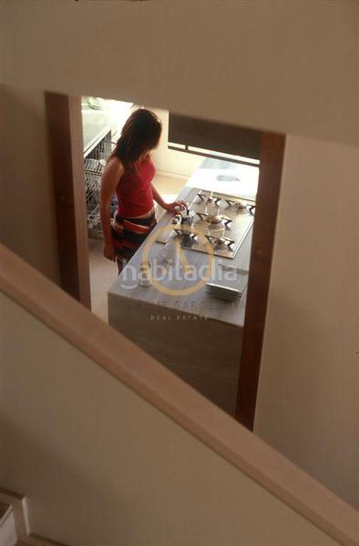Foto 5c7b5d13-637e-4c44-8b77-168b6fa3bd0a. Location maison avec cheminée chauffage parking piscine dans Gavà