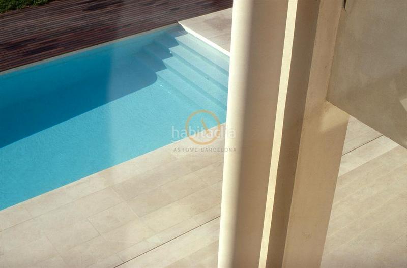 Foto f87df57f-a23a-4e75-8bdf-7ac8085ea407. Location maison avec cheminée chauffage parking piscine dans Gavà