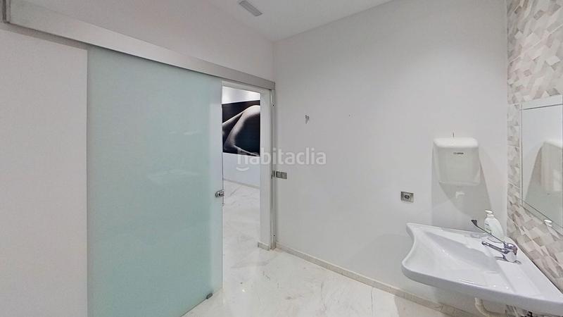 Foto a71cd932-b5d5-440e-a173-d4f33b1e464e. Local commercial dans avenida el palm-mar 60 dans Palm - Mar Arona