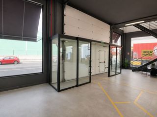 Industrial building in Charco del Pino
