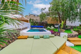 Maison jumelée à Chayofa. Chalet adosado de lujo en chayofa - oportunidad de inversión pre