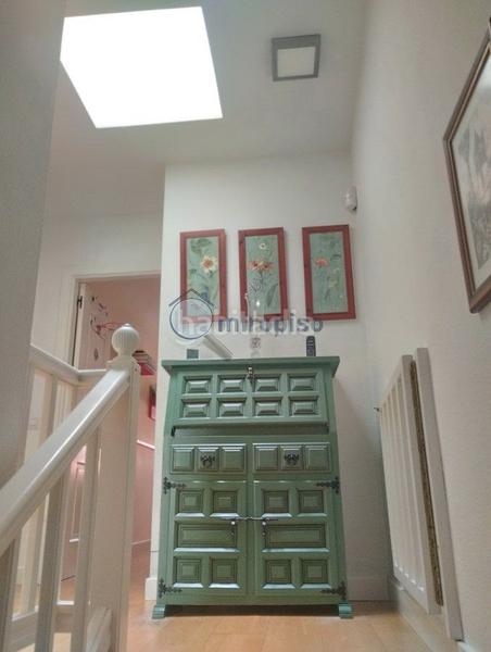 Foto 88eb26db-14ec-45fa-834f-79bd0b8f7e51. Chalet avec parking dans Vega Lagunera San Cristóbal de La Laguna