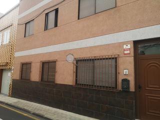 Miete Etagenwohnung  Virgen de la paz. Piso en alquiler en vistabella, 3 dormitorios.