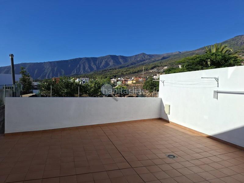 Foto 8b57806e-8ca8-40dc-8518-1bc9cc35e794. Piso  en venta en casco, 2 dormitorios. en Arafo