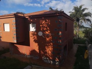 Chalet  La caridad. Chalet en venta en tacoronte, 3 dormitorios.