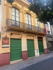 Casa a Centro. Preciosa casa antigua en el centro de santa cruz