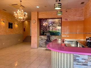 Location Local commercial à La Cuesta - Finca España. Se alquila local de 150 m2 en avenida de los menceyes