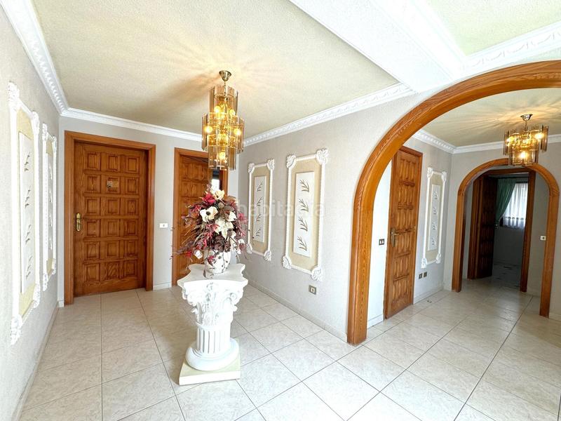 Foto f441fae9-50d3-4138-84e8-9de78000a461. Xalet a La Camella Arona