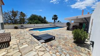Casa a Barranco Hondo. Exclusivo chalets con  vistas y gran potencial de inversión en b