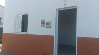 Masia a El Chorrillo. Casa terrera en el chorrillo