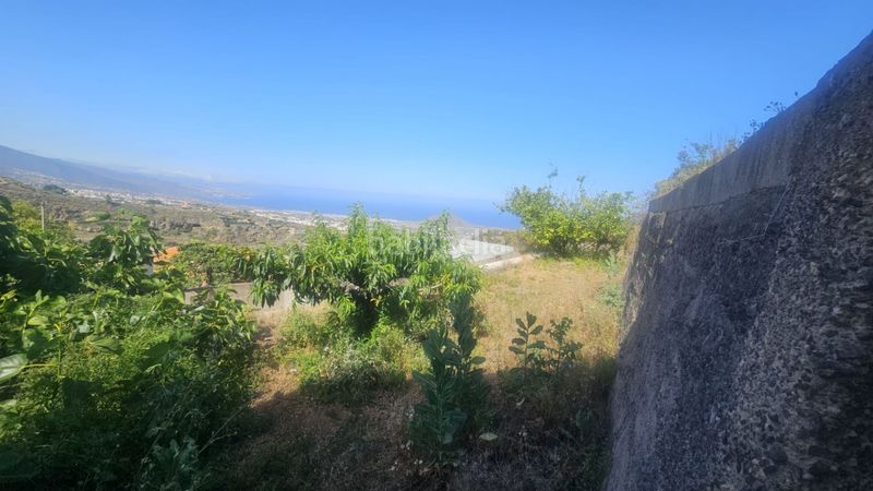 Foto 200cfda4-0c0e-407f-8db8-225d7f5a622e. Finca rústica a Centro Güímar