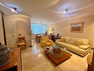 Casa adossada a Urbanización Anaga. Exclusivo adosado de lujo en venta en residencial anaga, santa c