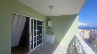 Apartament a Candelaria - Playa La Viuda. Oportunidad en el corazón de candelaria! piso amplio con terraza