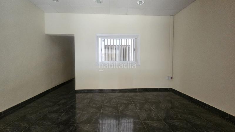 Foto 469f69ef-21f2-46ba-a7ca-ea900f771d94. Lloguer local comercial a Buenavista - Chapatal Santa Cruz de Tenerife