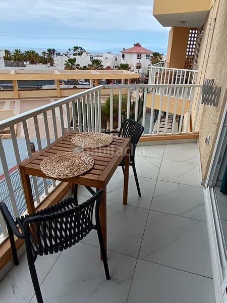 Foto d60e79df-8b69-4a8e-ab80-fdb2b6dc9d01. Piso oportunidad única de inversión en los cristianos! en Arona