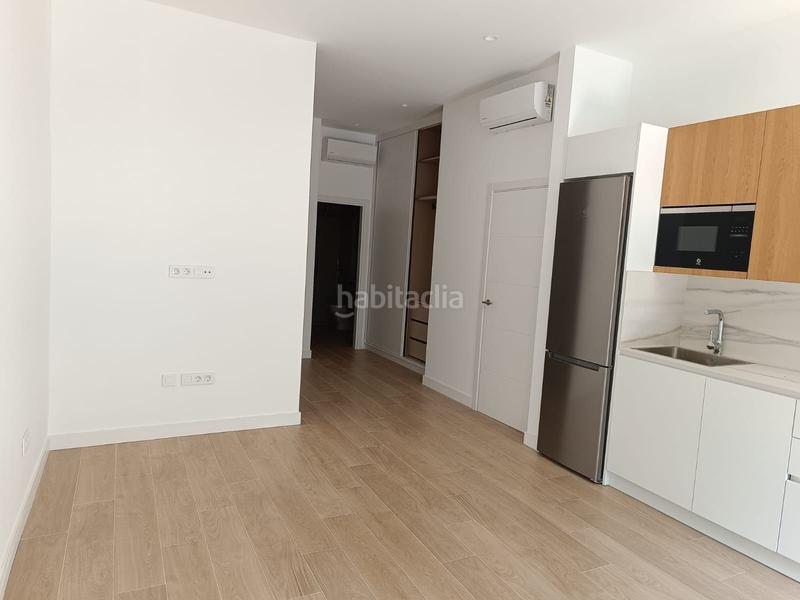 Foto 222249e2-36c2-4081-8754-bcaf1121c66a. Estudio se vende estudio reformado en pleno centro en Santa Cruz de Tenerife