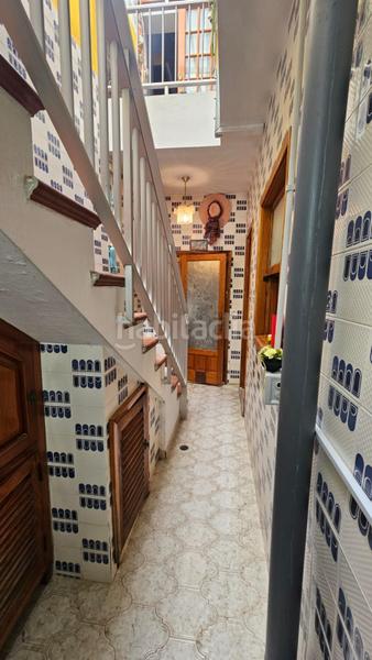 Foto 3563aeaa-5d45-4969-a15c-7d1a3e00b6a0. Semi detached house in La Salud Santa Cruz de Tenerife