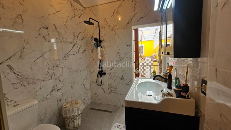 Foto 7279b835-46ca-4d63-a300-f8aafa4b3de7. Semi detached house in La Salud Santa Cruz de Tenerife