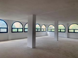 Miete Büro in Urbanización Anaga. Oficina diáfana y luminosa en residencial anaga