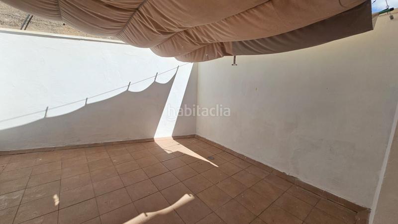 Foto 2de3d698-28c7-4287-8c8c-c2b7c05393b6. Pis amb aparcament a Casco Urbano Adeje