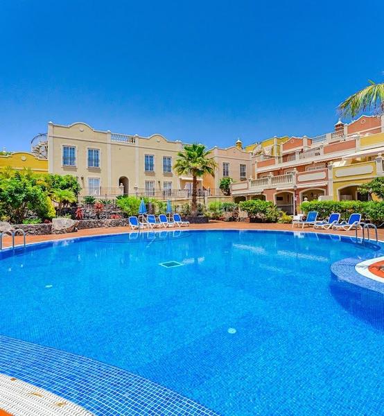 Foto e33bf987-86ce-4584-8999-b9f35f1ba321. Zweistöckige wohnung mit pool in Palm - Mar Arona