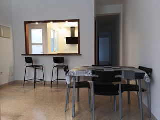 Miete Etagenwohnung in Gracia. Bonito piso de 3 hab en finca españa