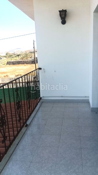 Foto bd0ec152-fc86-4b23-a92f-09deecaae860. Casa amb piscina a Cuevecitas - Malpaís Candelaria