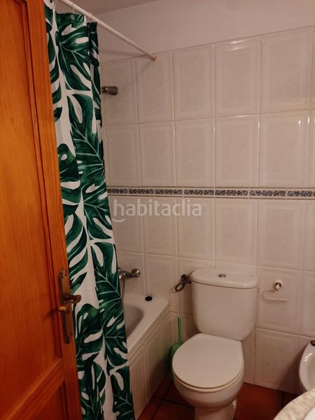 Foto f3cec2ac-2667-4eff-9ec7-95874057c607. Lloguer apartament amb aparcament a Casco Urbano Adeje