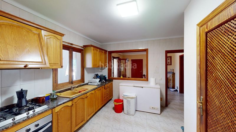 Foto 1eac00a9-1a4c-4385-bd34-d23152fe64e9. Casa  unifamiliar con piscina y vistas al campo en el pueblo en Algaida