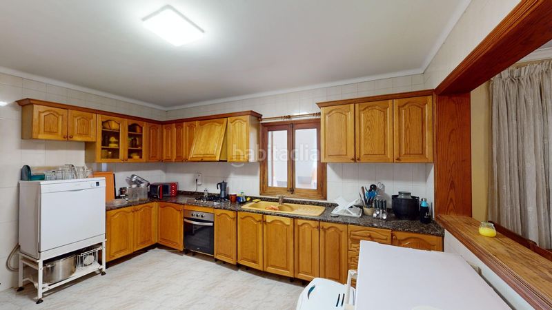 Foto 24c24fd2-4293-4945-a408-3fd073e64b71. Casa  unifamiliar con piscina y vistas al campo en el pueblo en Algaida
