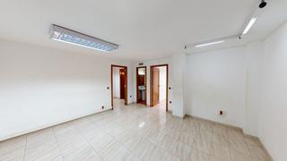 Bureau  Calle baró de pinopar. Oficina en baró de pinopar  oportunidad de inversión