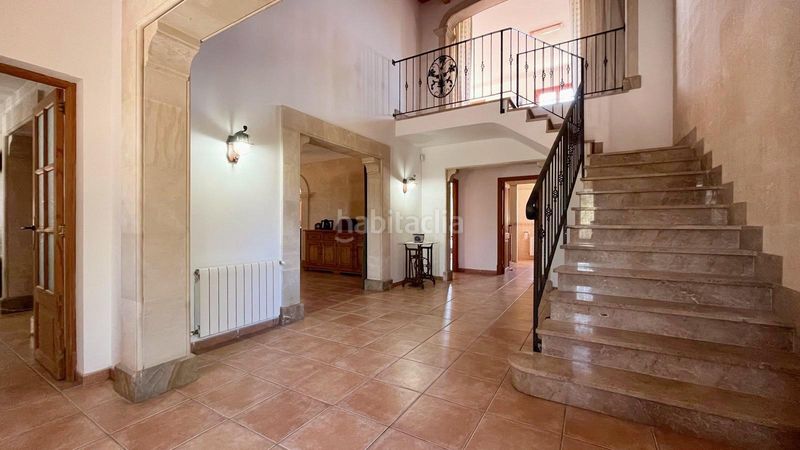 Foto a549a129-fceb-4b0e-a72c-181cbf6cd304. Masia amb aparcament piscina a Llucmajor interior Llucmajor