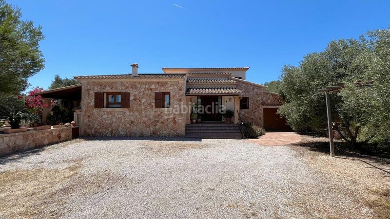 Foto c4af8255-033b-480b-8351-6861e024480d. Masia amb aparcament piscina a Llucmajor interior Llucmajor