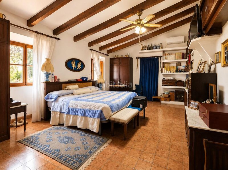 Foto b1cab662-d135-4a48-b825-e4583399a144. Casa amb aparcament a Son Sardina Palma de Mallorca