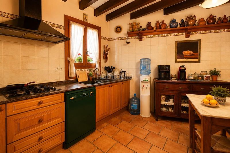 Foto fa1d9294-9b8e-40c1-87e6-18c3e26a27d9. Casa amb aparcament a Son Sardina Palma de Mallorca