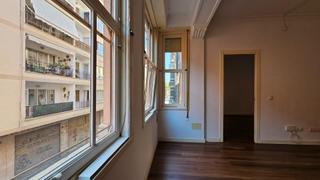 Appartamento in Arxiduc. Piso de 3 dormitorios en calle tranquila del centro de arxiduc