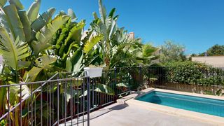 Casa bifamiliare  Calle de can putxet. Chalet pareado nuevo de 4 dormitorios en dos plantas con piscina