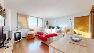 Etagenwohnung in Sa Pobla. Piso seminuevo con vistas a la montaña y solárium en sa pobla, m
