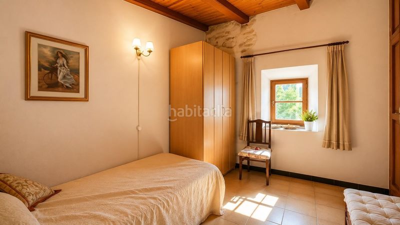 Foto b45f2e6a-fe13-4cb8-bf4e-cfd4a496a578. Casa amb piscina a Selva
