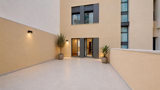 Appartamento in Vía alemanya 9. Exclusivo piso a estrenar en edificio de obra nueva con terraza