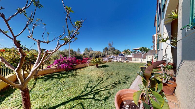 Foto e921429c-a258-4047-b267-bc56abc35452. Planta baja exclusiva planta baja con jardín y garaje es figueral en Marratxí