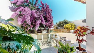 Xalet a Son Serra-Sa Vileta. Fantástica vivienda unifamiliar reformada, con piscina, terrazas