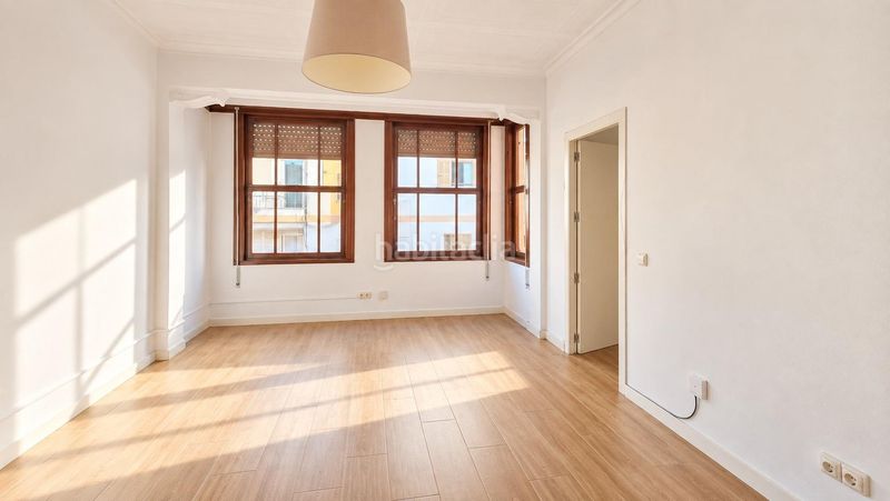 Foto 15064f4e-845a-4292-97cc-08e06f6f01d1. Ático piso con dos terrazas privadas y mucho carácter en archiduque en Palma de Mallorca