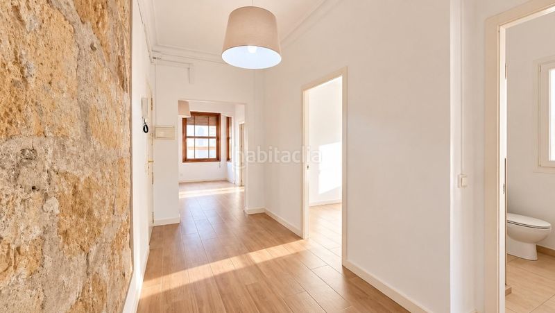 Foto 28047a40-8981-41c1-b14a-18fdd6d07889. Ático piso con dos terrazas privadas y mucho carácter en archiduque en Palma de Mallorca