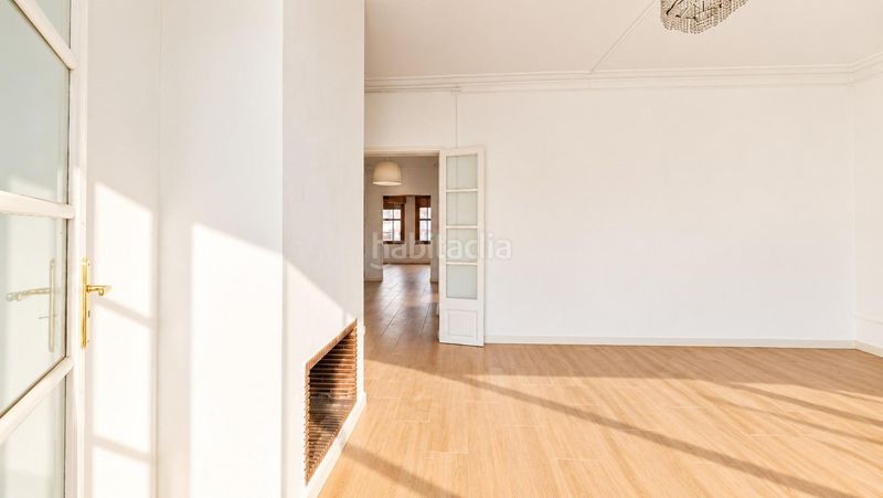 Foto 593878cf-189e-4fe8-9fc1-3e1f797c7c76. Ático piso con dos terrazas privadas y mucho carácter en archiduque en Palma de Mallorca