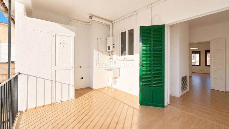 Foto 96f31c38-a4fb-4bd3-997a-0889914be6bd. Ático piso con dos terrazas privadas y mucho carácter en archiduque en Palma de Mallorca